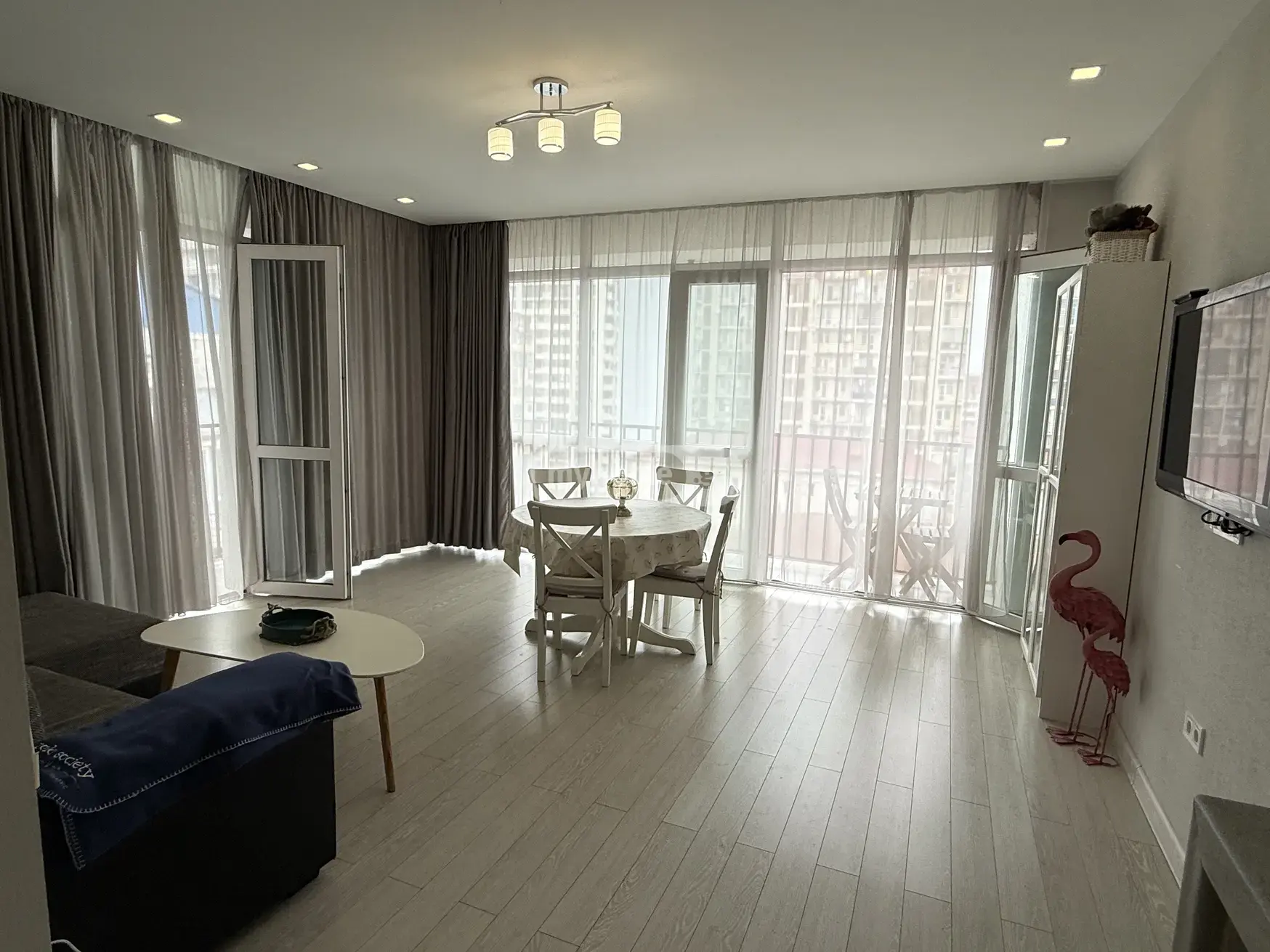 3 Room Apartment For Rent Bagrationis Ubani, In Batumi view 2