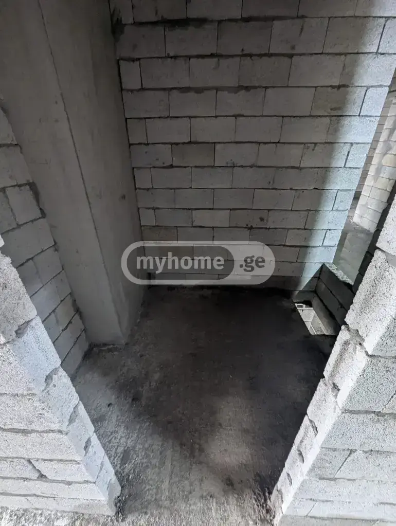 1 Room Apartment For Sale view 3