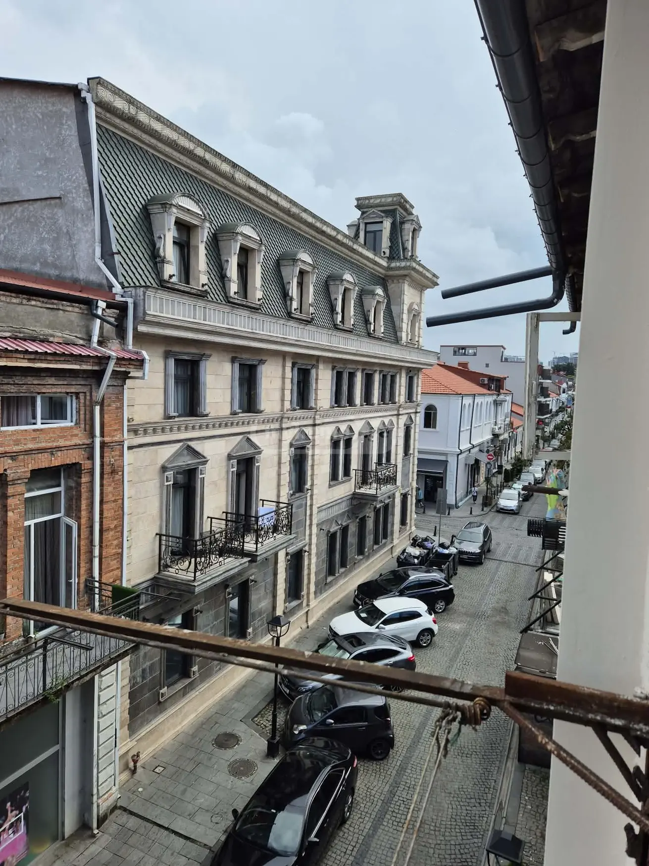 3 Room Apartment For Rent In Old Batumi District, In Batumi view 9