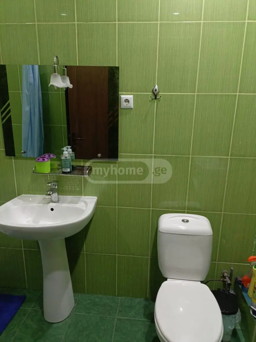 3 Room Apartment For Rent In Old Batumi District, In Batumi view 4