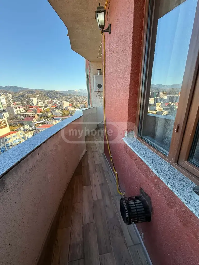 4 Room Apartment For Rent In Kakhabri District, In Batumi view 6