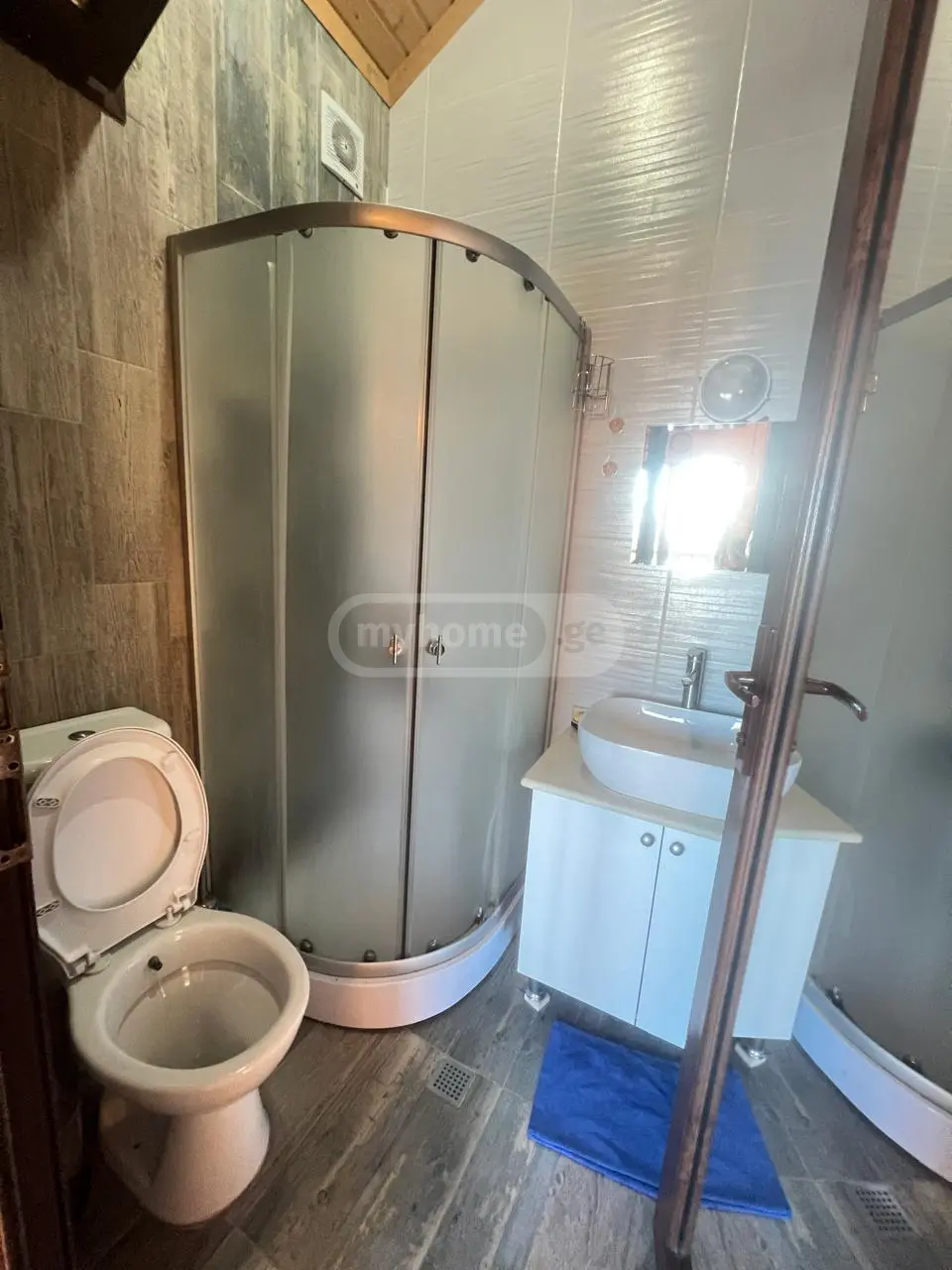 2 Room Private House For Rent In Old Batumi District, In Batumi view 4