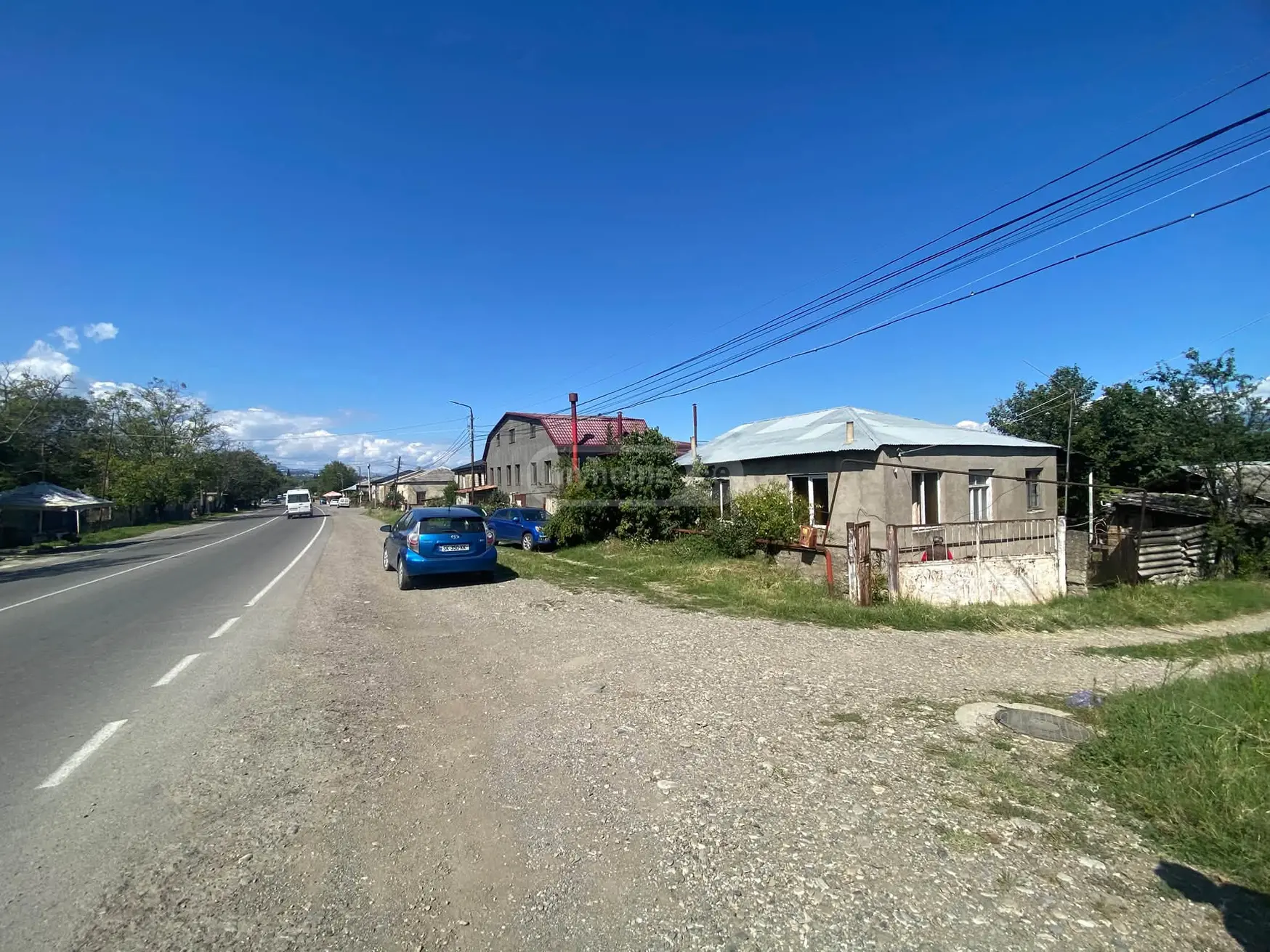 4 Room Private House For Sale view 3