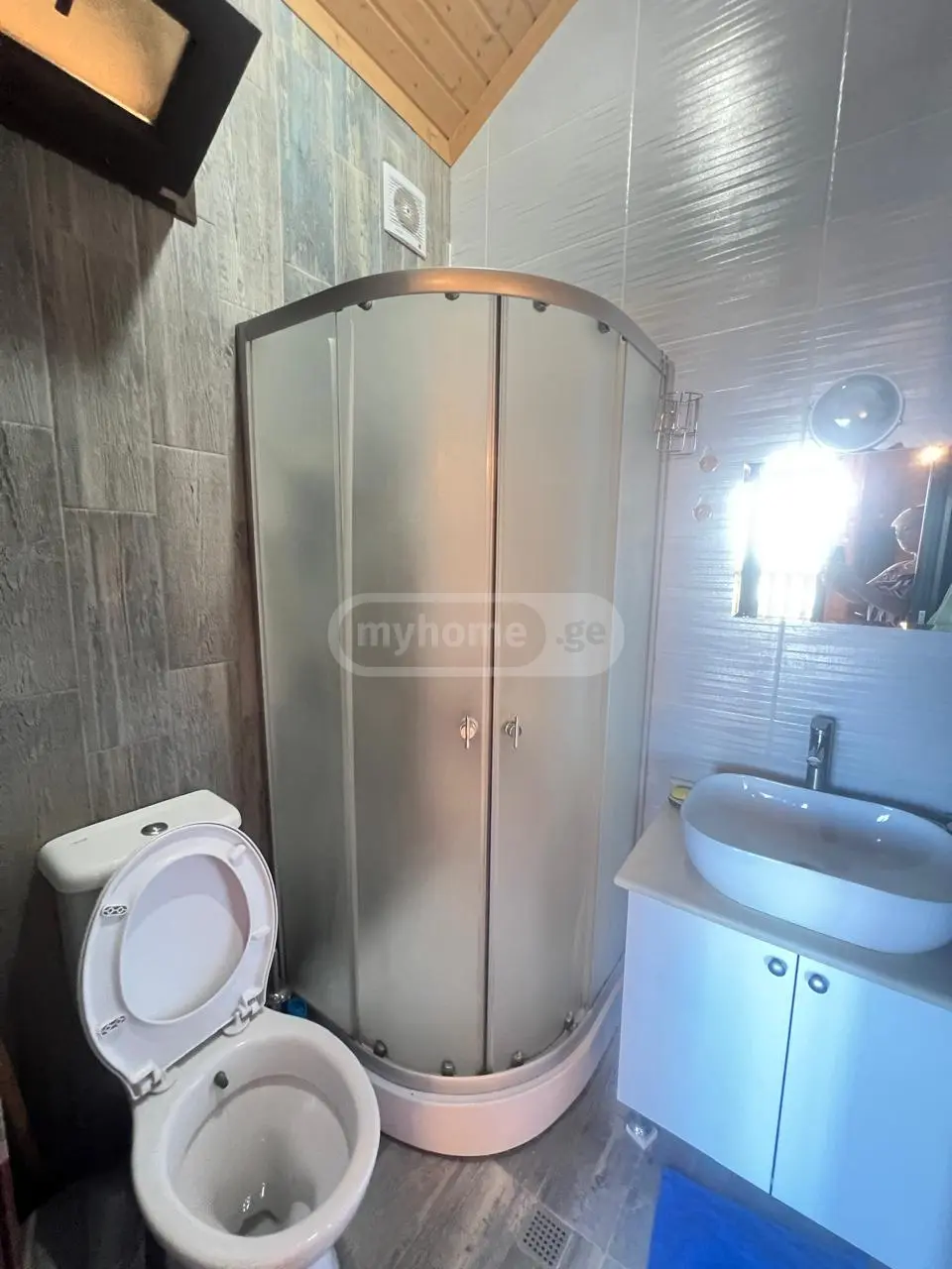 2 Room Private House For Rent In Old Batumi District, In Batumi view 5