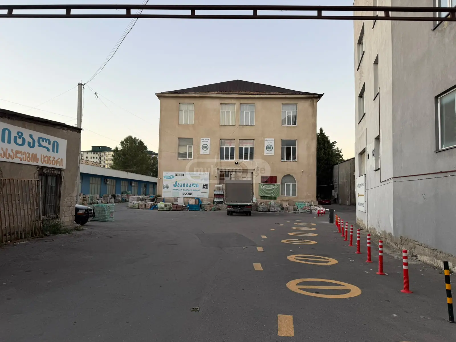 Universal Commercial Area For Sale In Gori view 5