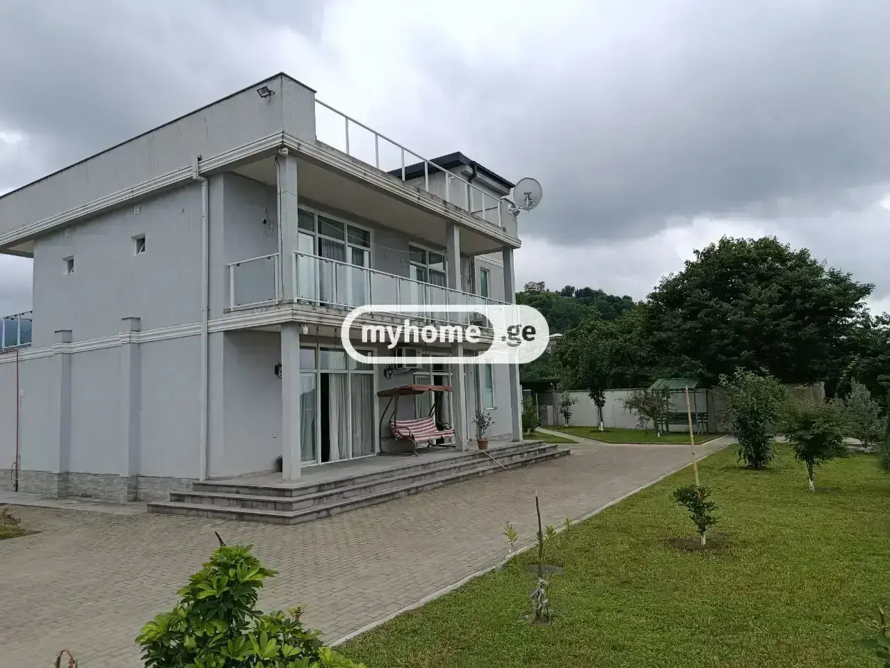 6 Room Private House For Rent In Batumi view 33