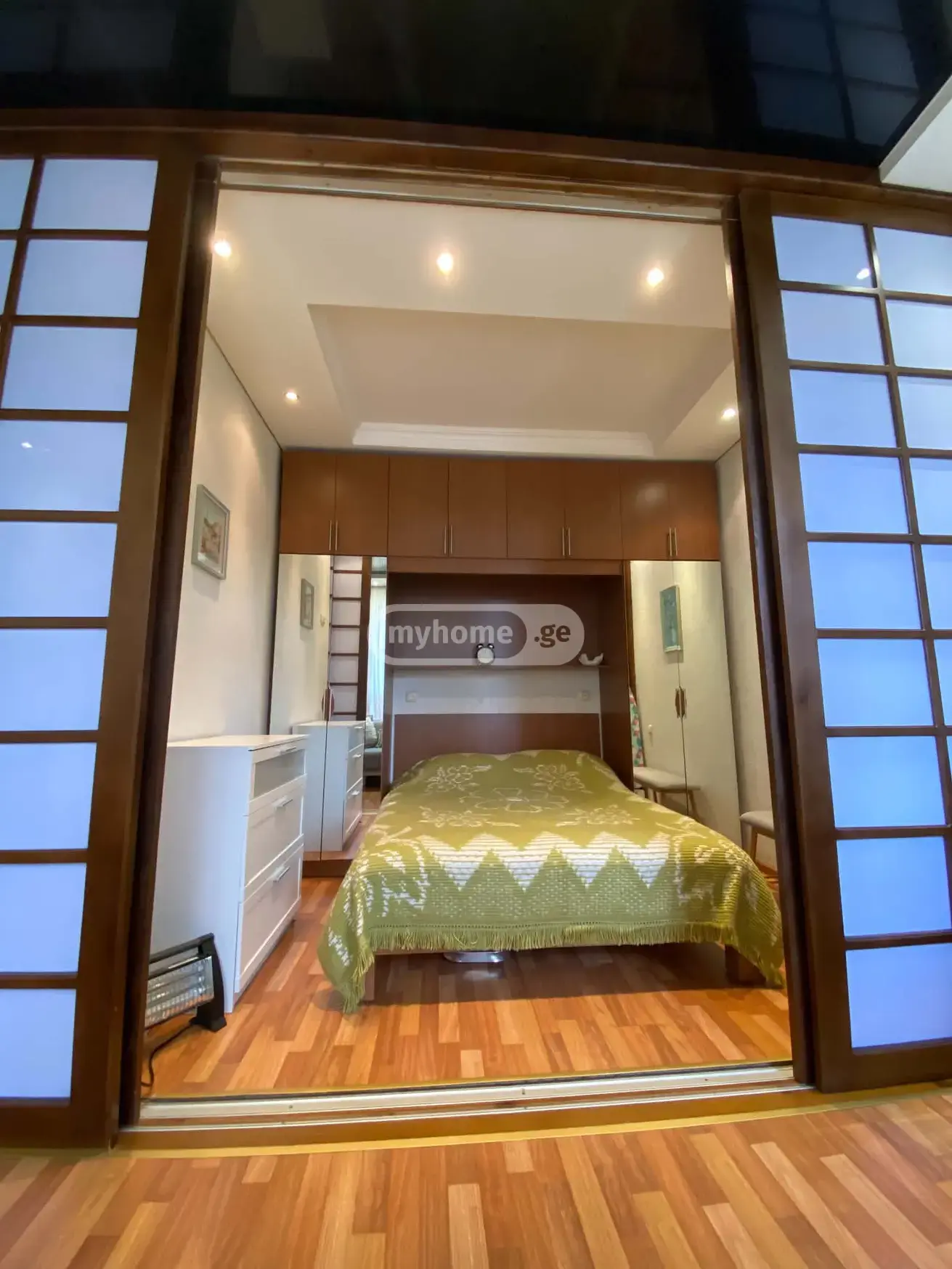 2 Room Apartment For Rent In Old Batumi District, In Batumi view 7