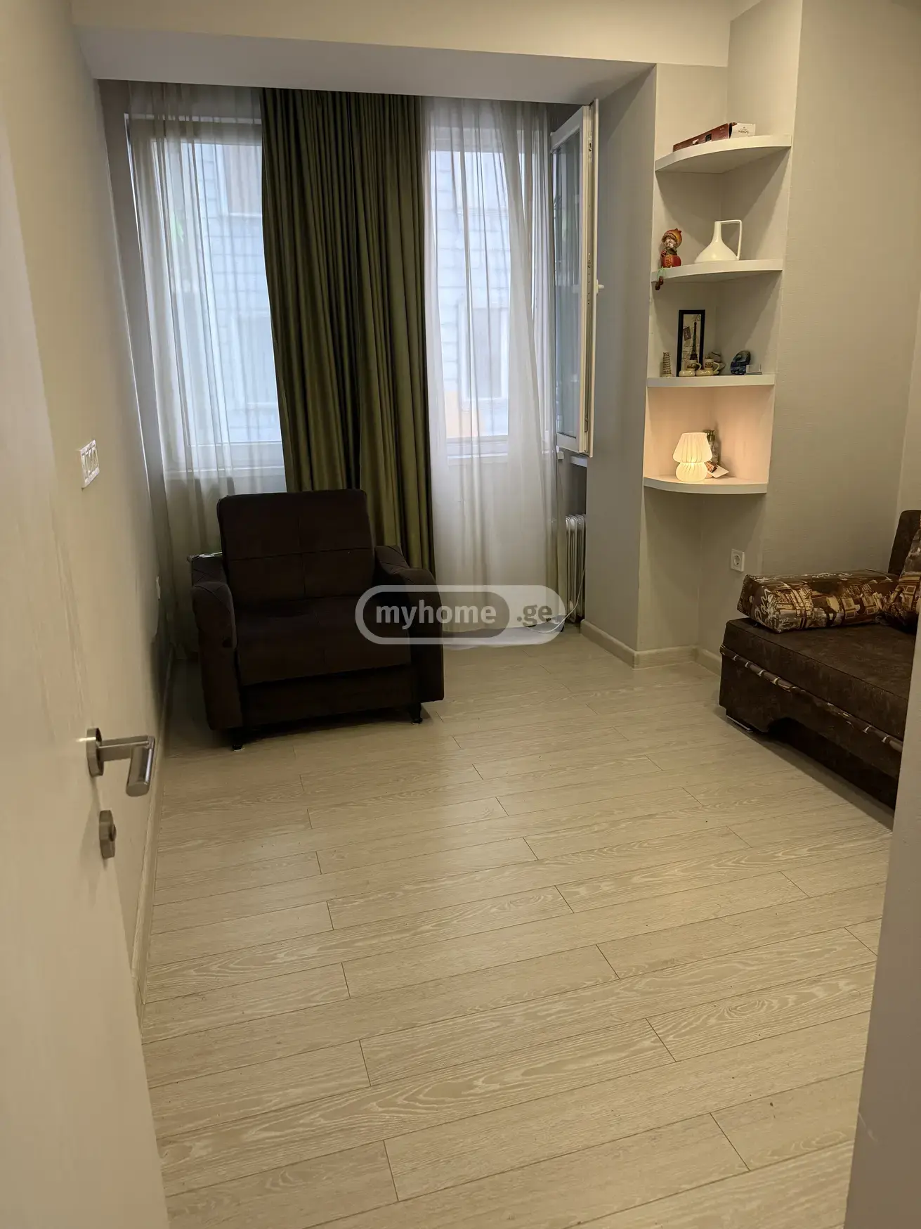 3 Room Apartment For Rent Bagrationis Ubani, In Batumi view 9