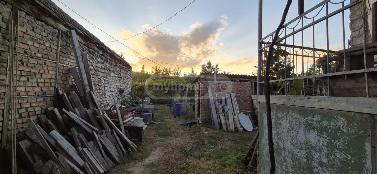 10+ Room Private House For Sale In Akhalkalaki, In Kaspi Municipality view 7