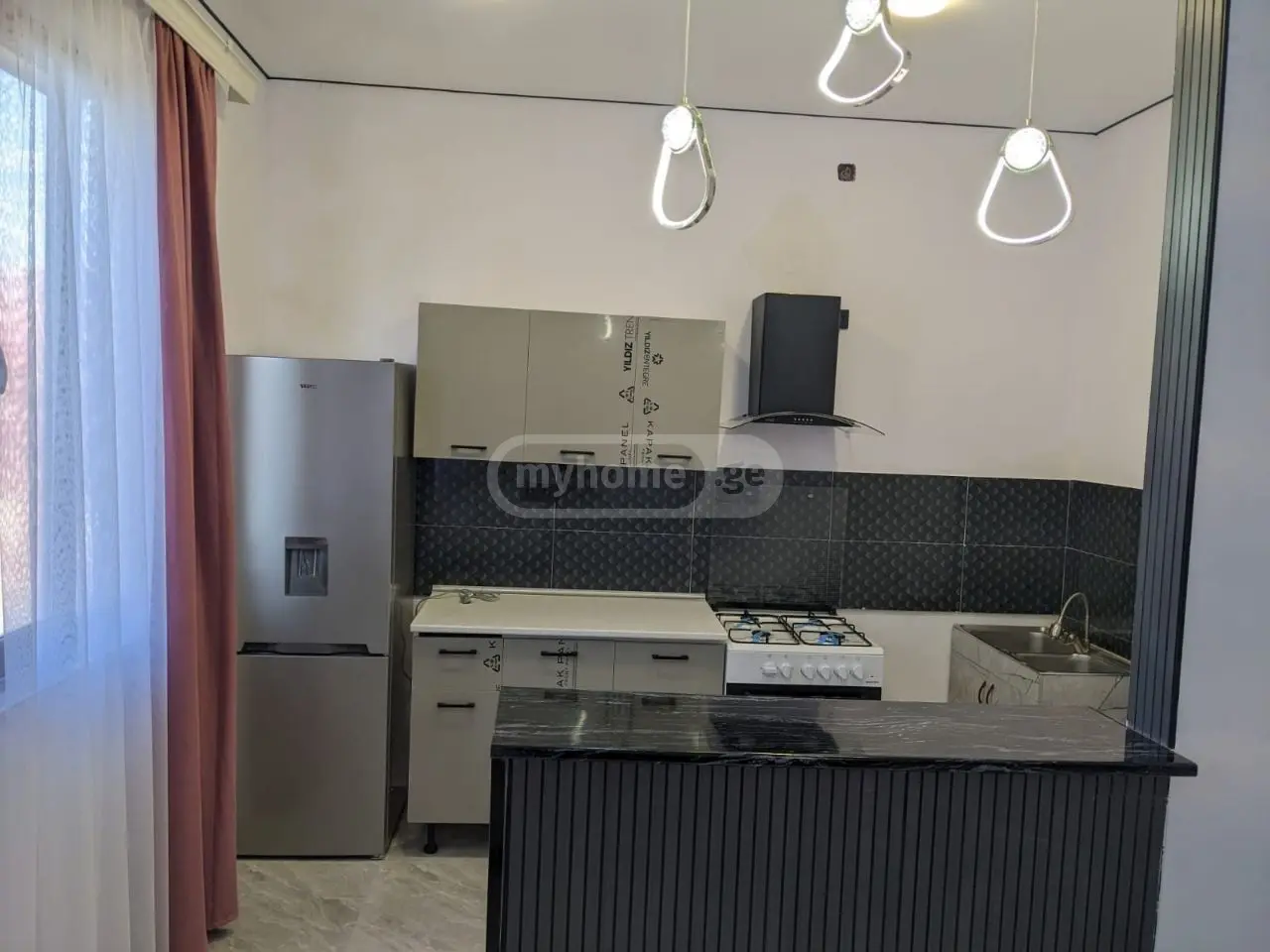 6 Room Apartment For Rent In Tamar Settlement, In Batumi view 5