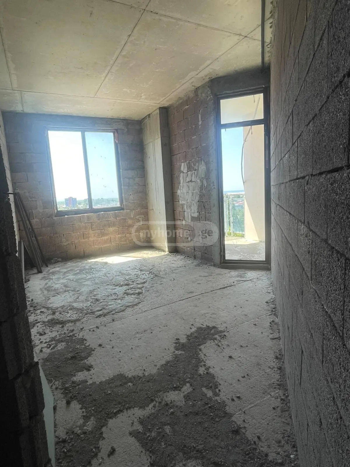 2 Room Apartment For Sale view 2