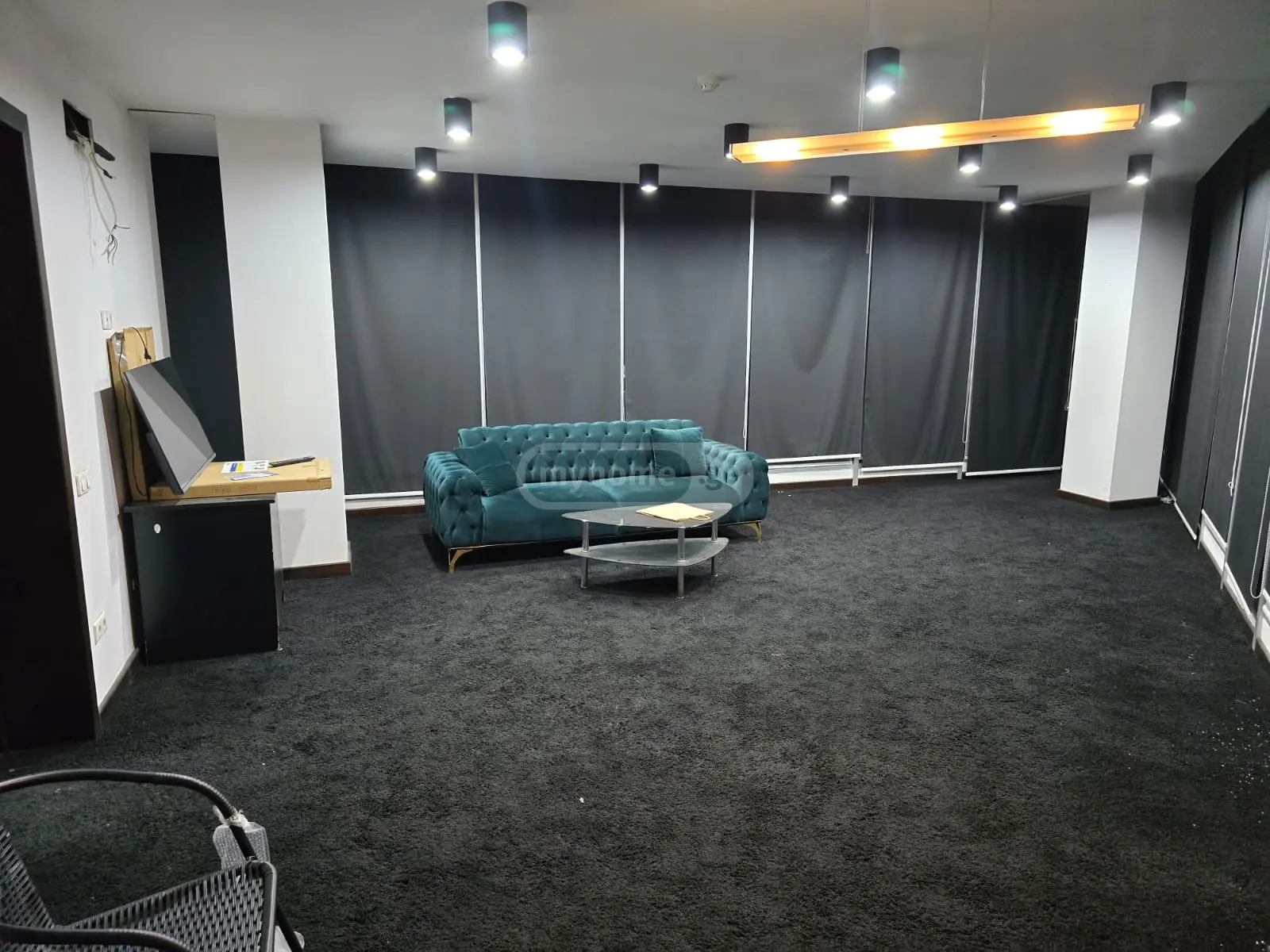 Universal Commercial Area For Rent In Old Batumi District, In Batumi view 1