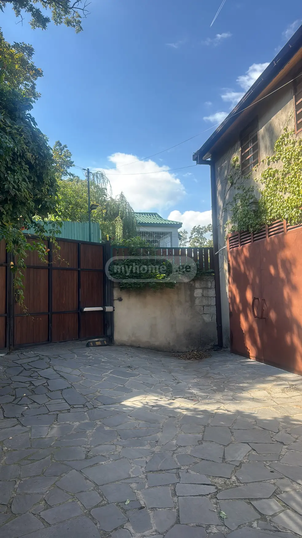 7 Room Country House For Rent In Tskneti view 6