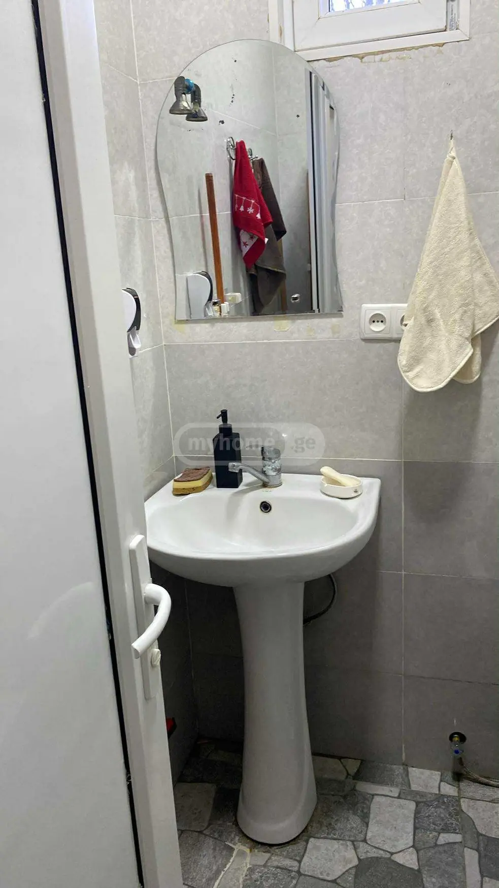4 Room Private House For Sale view 7