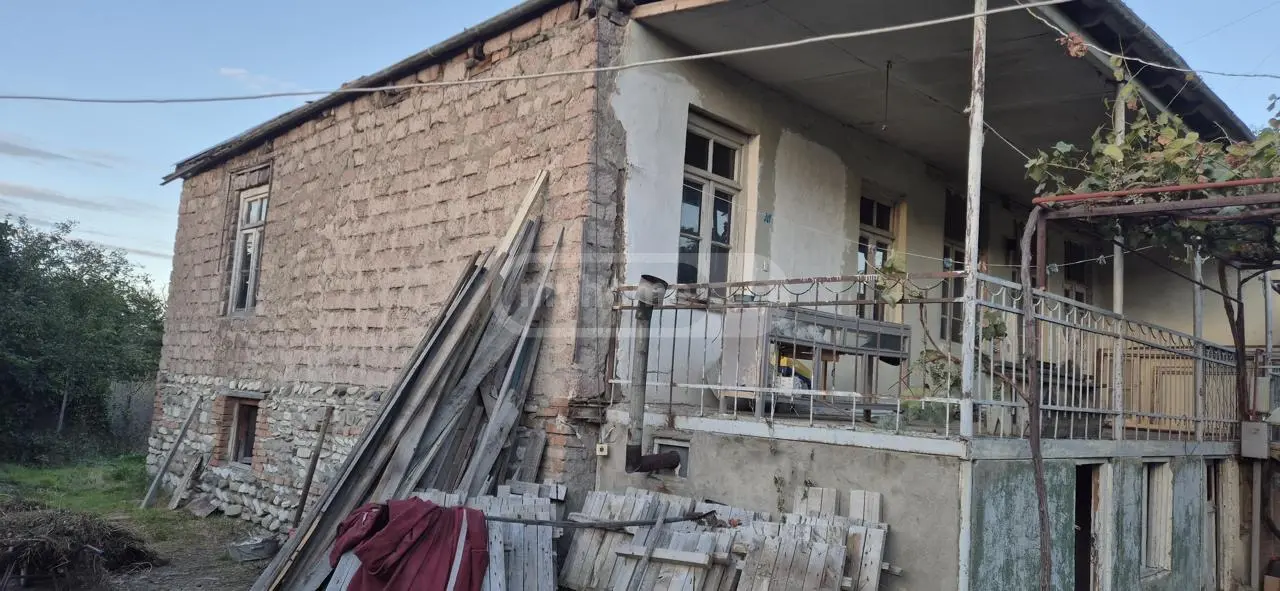10+ Room Private House For Sale In Akhalkalaki, In Kaspi Municipality view 2