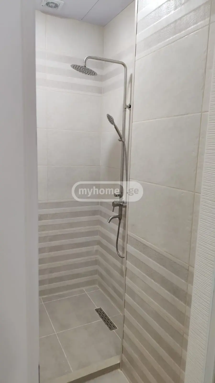 3 Room Apartment For Sale view 2