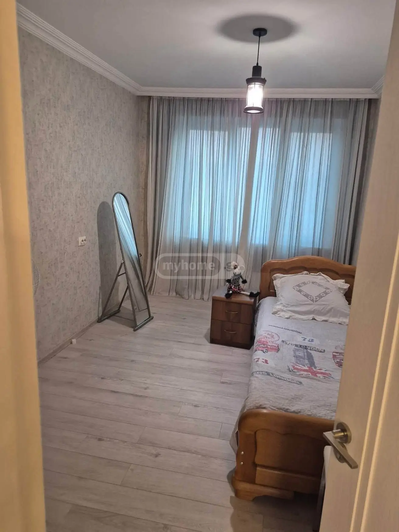 4 Room Apartment For Sale view 9