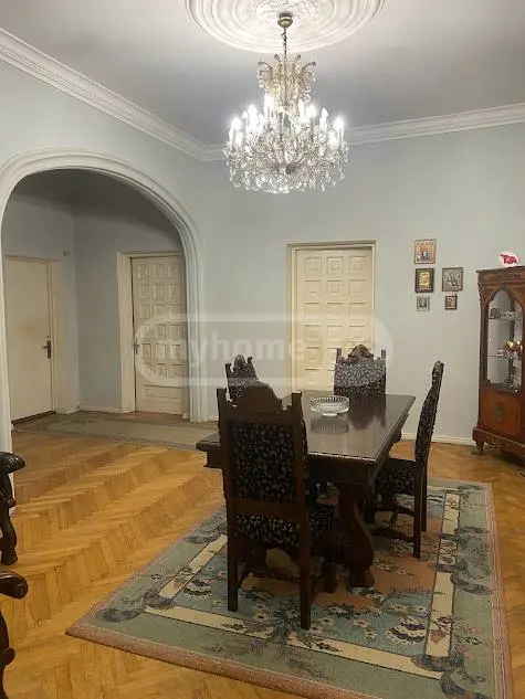 5 Room Apartment For Sale view 6