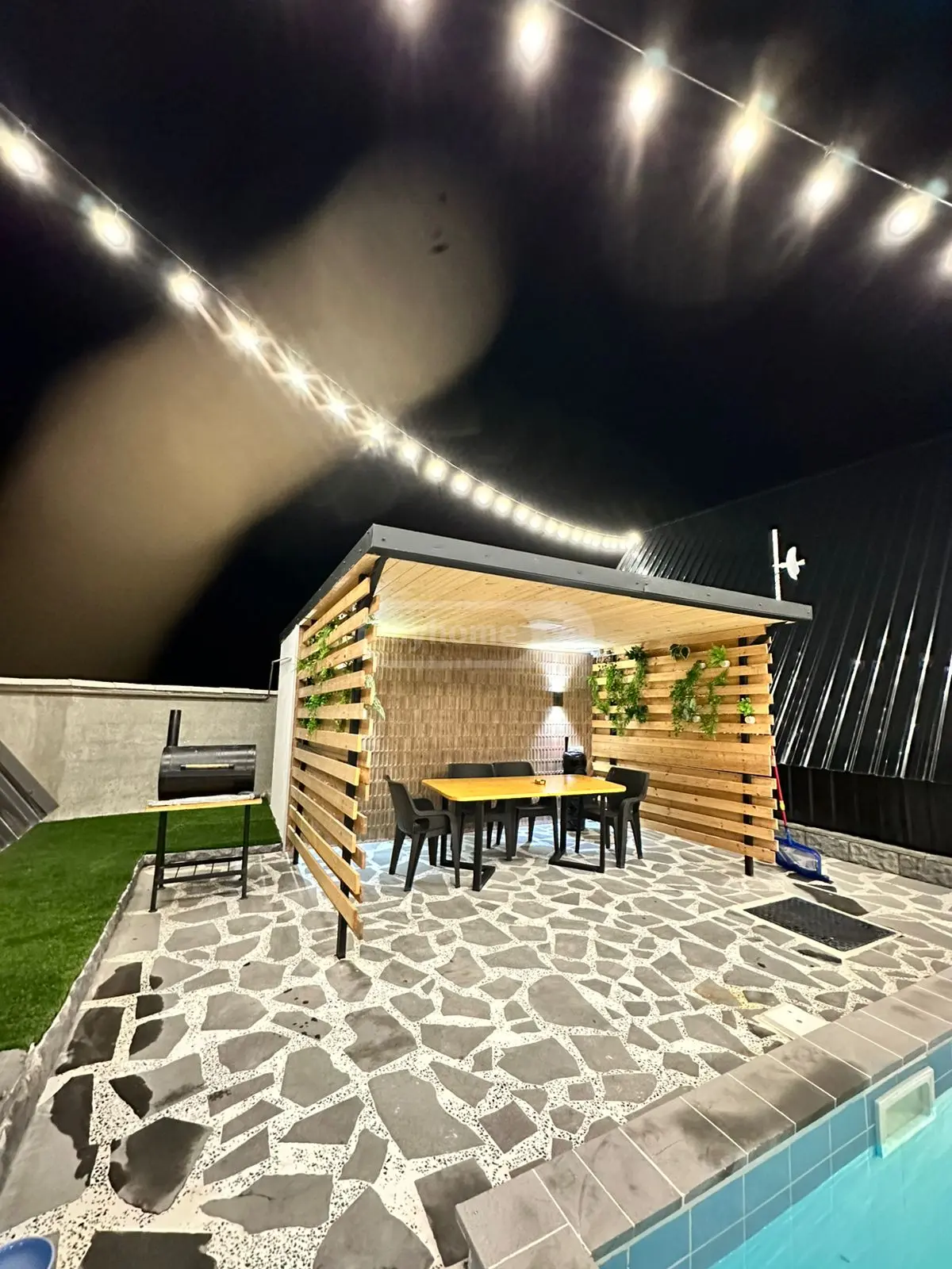 6 Room Private House Daily Rent In Bazaleti, In Dusheti Municipality view 4