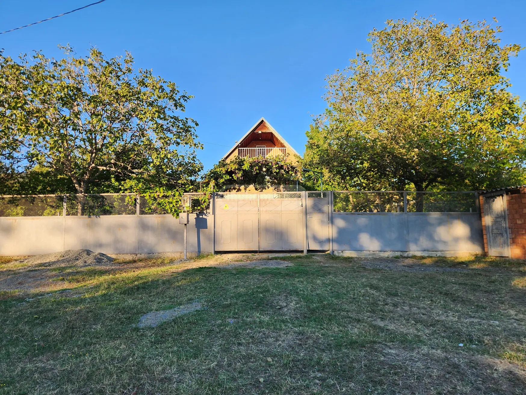 4 Room Private House For Sale view 13