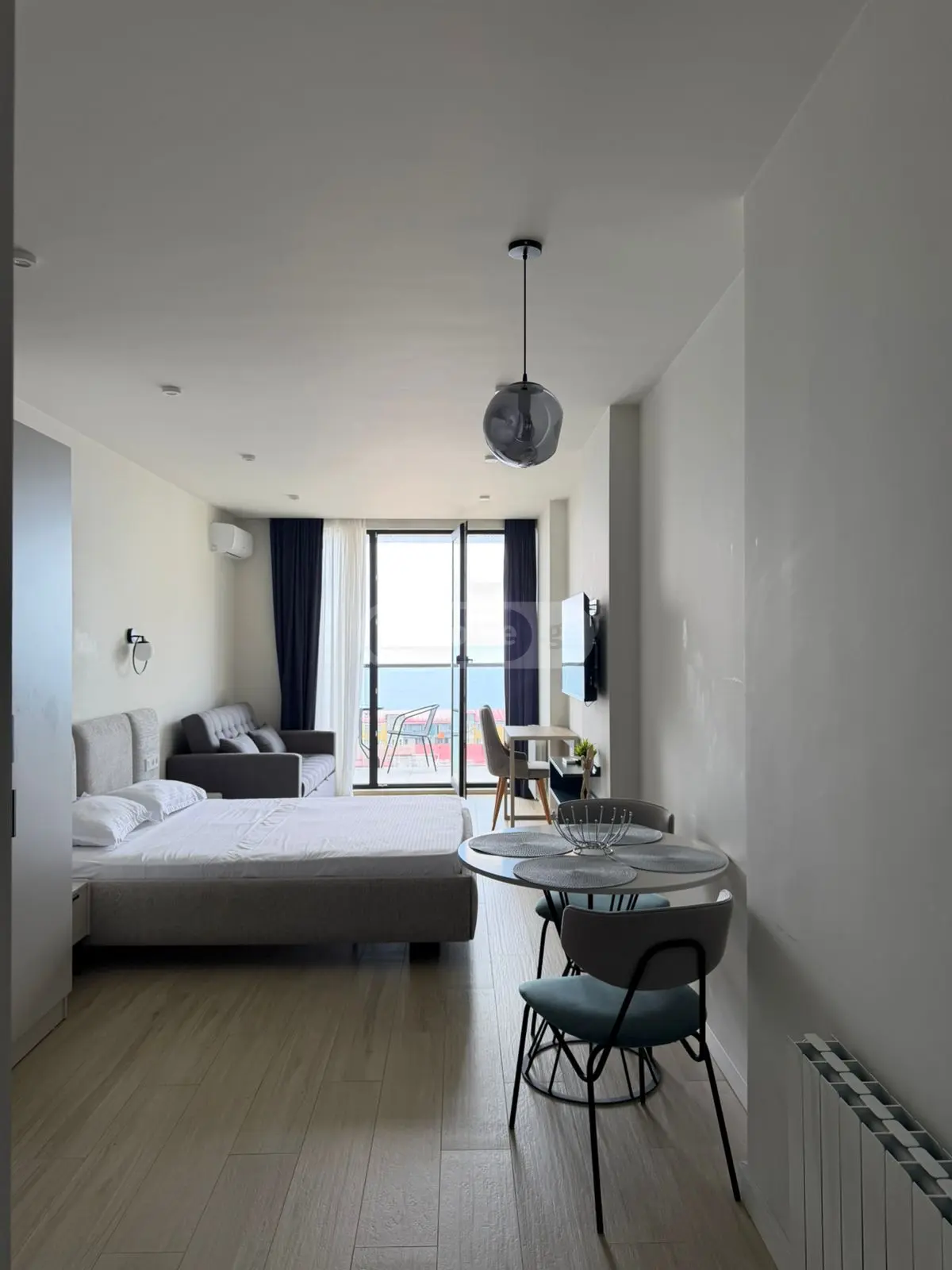 1 Room Apartment For Rent In Old Batumi District, In Batumi view 3