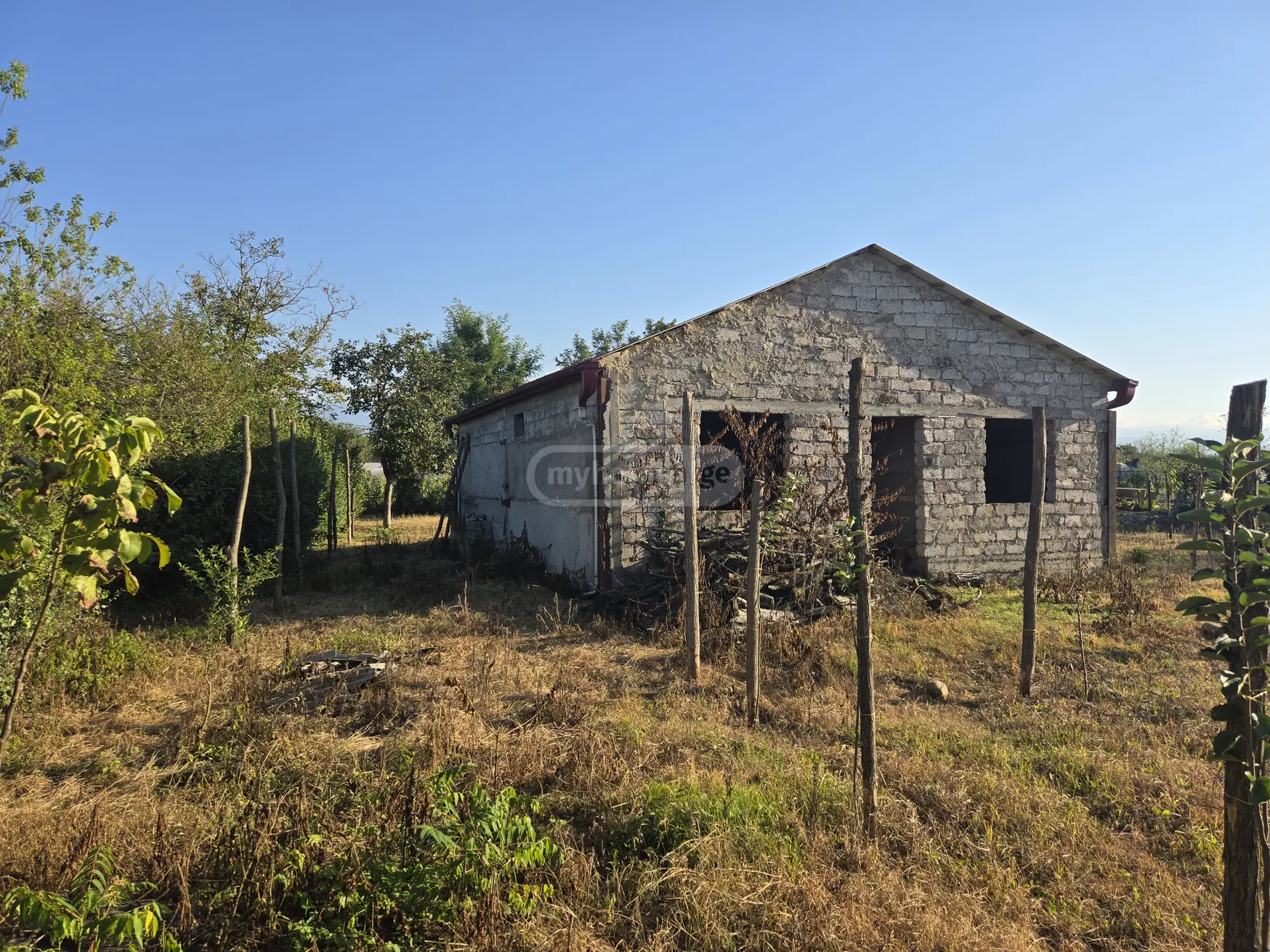 5 Room Private House For Sale view 3