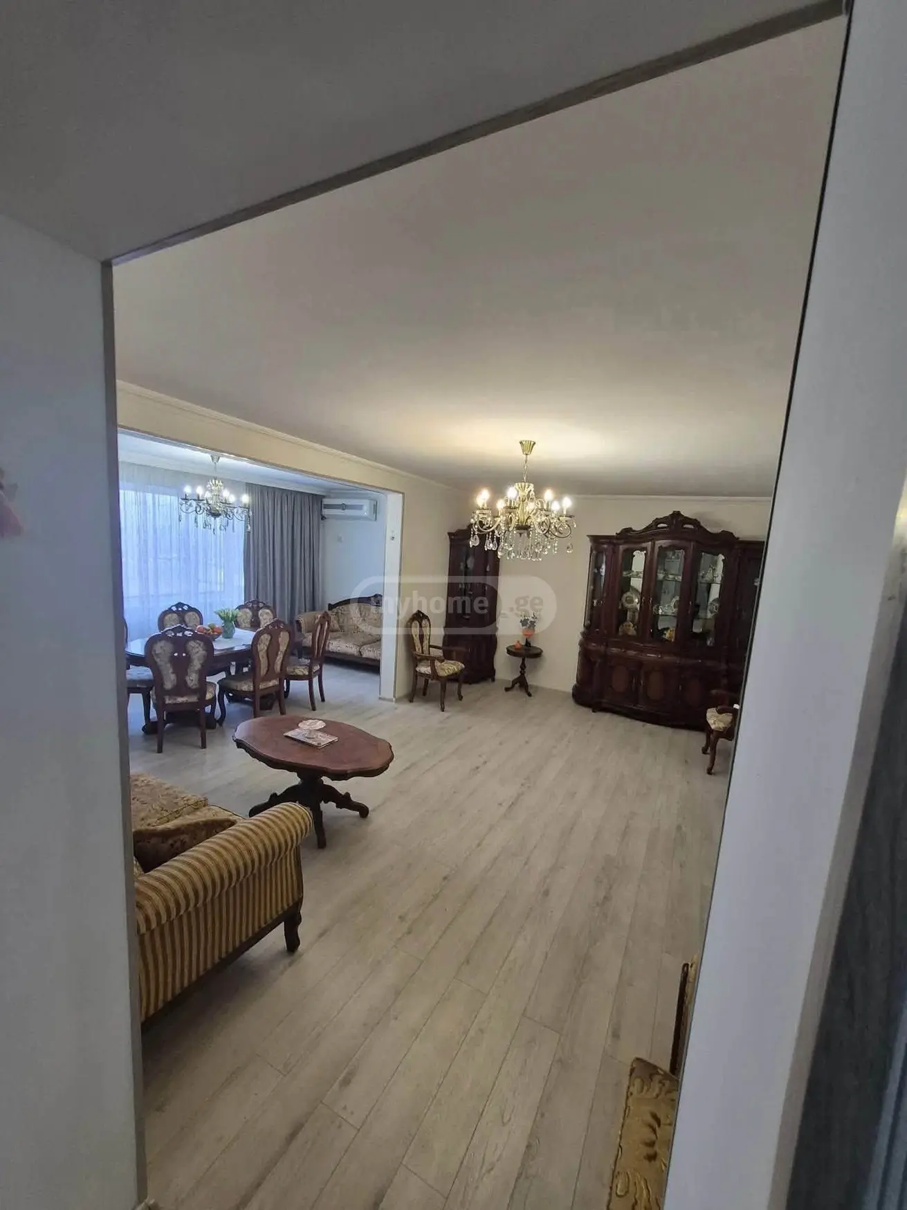 4 Room Apartment For Sale view 1