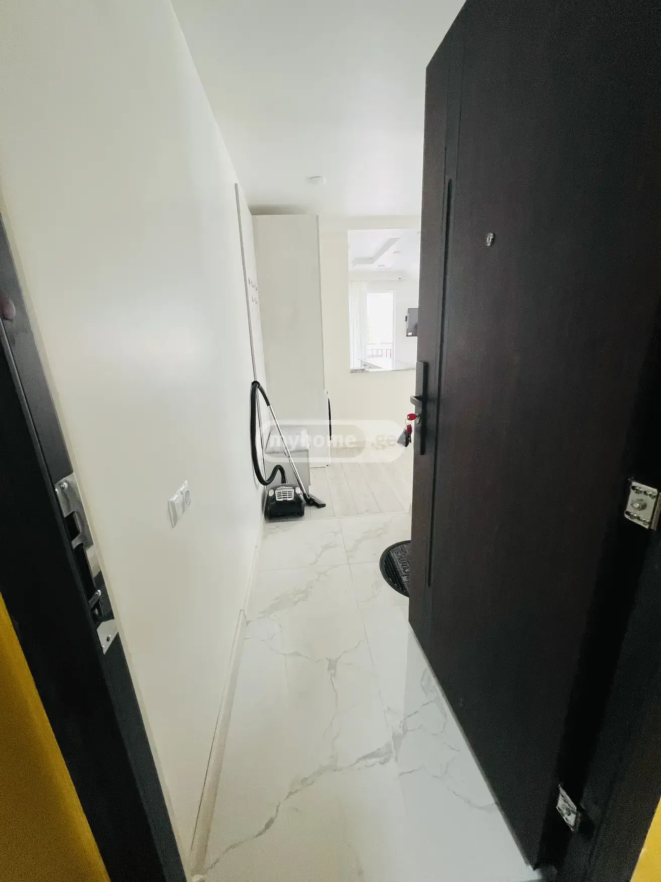2 Room Apartment For Rent In Kakhabri District, In Batumi view 3
