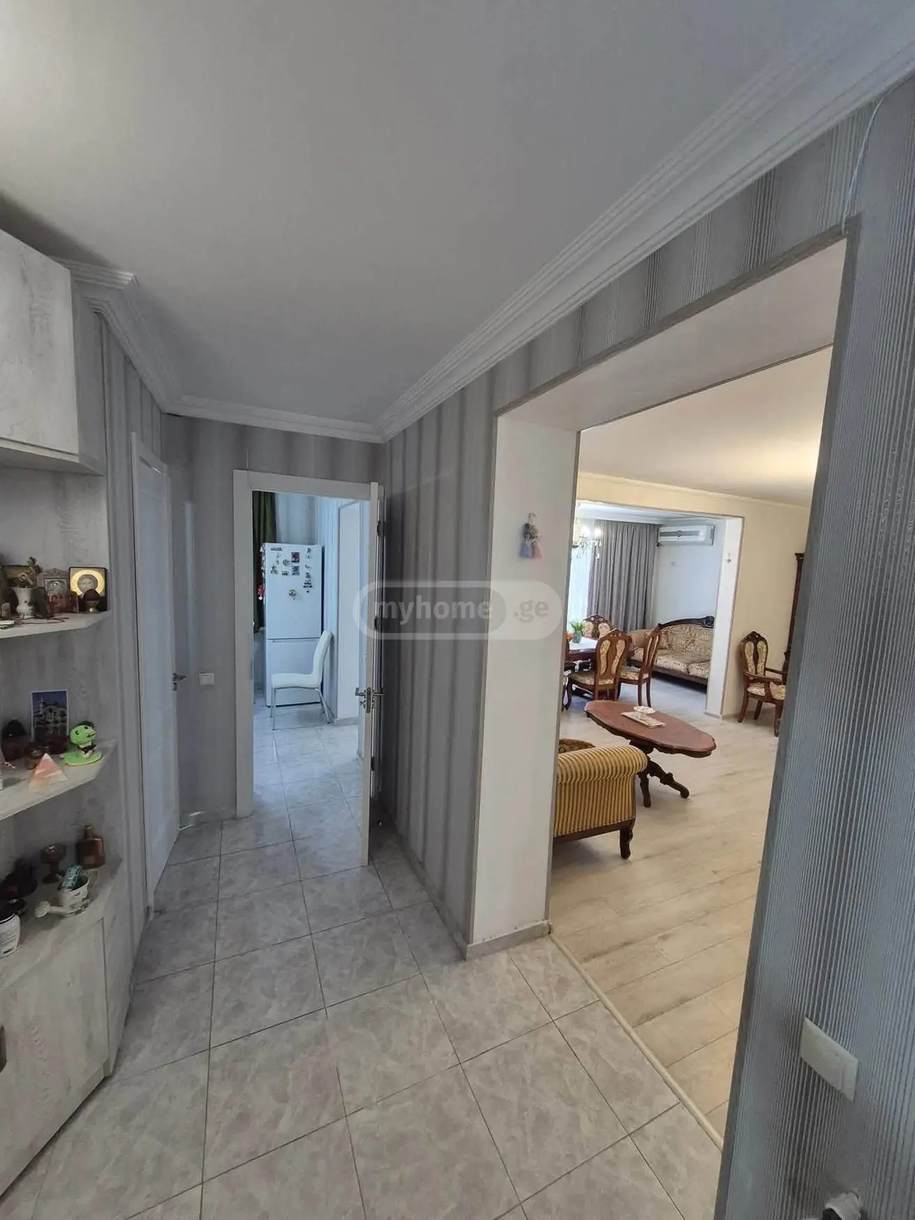 4 Room Apartment For Sale view 8