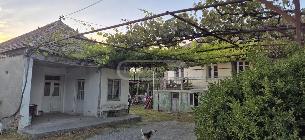 10+ Room Private House For Sale In Akhalkalaki, In Kaspi Municipality view 6