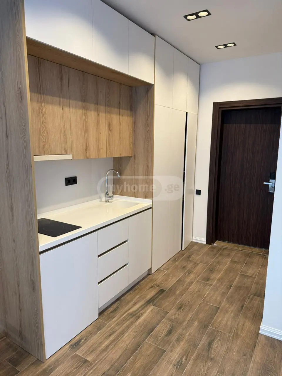 1 Room Apartment For Sale view 6