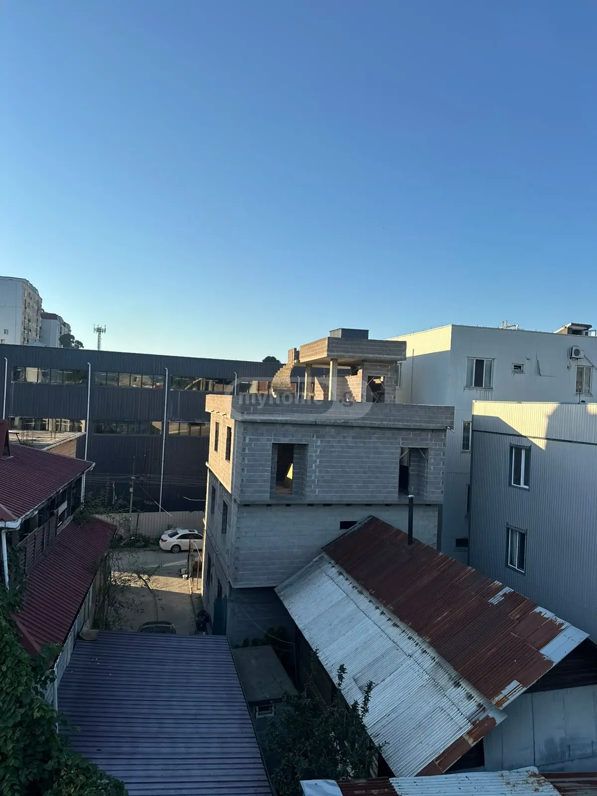 9 Room Private House For Sale view 6