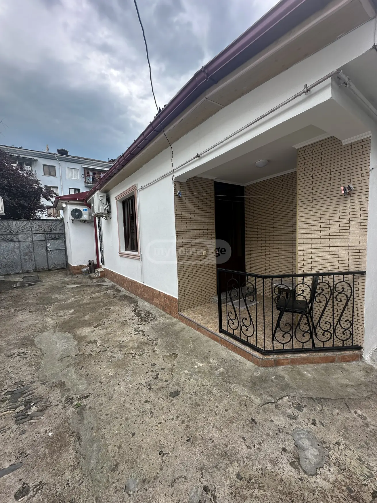 2 Room Private House For Rent In Old Batumi District, In Batumi view 9