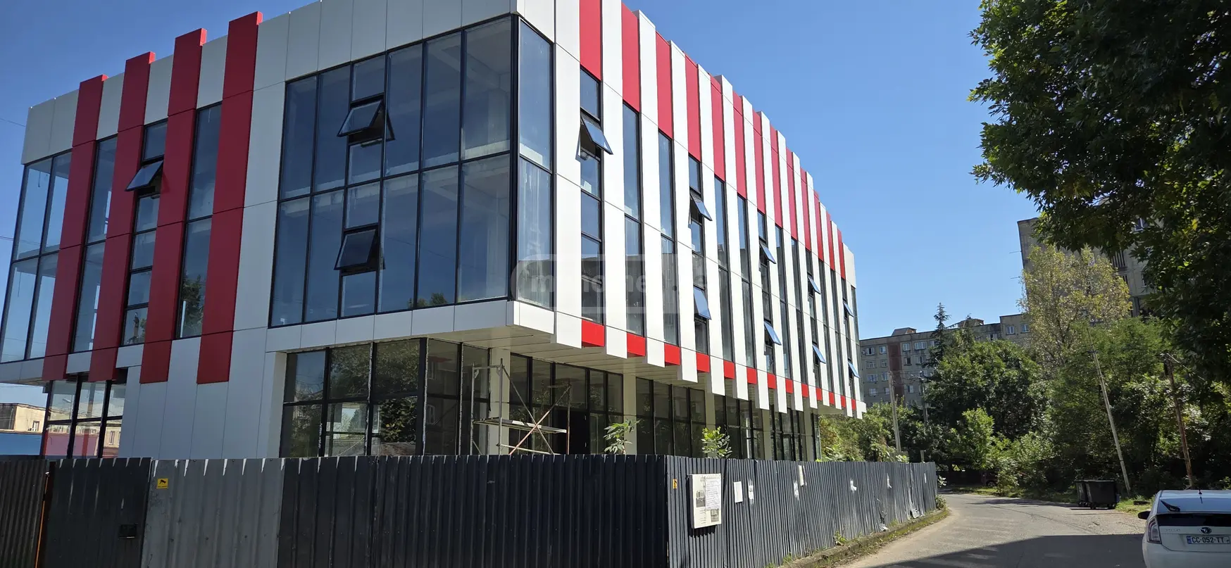 Trade Commercial Area For Rent Avtokarkhana, In Qutaisi view 1