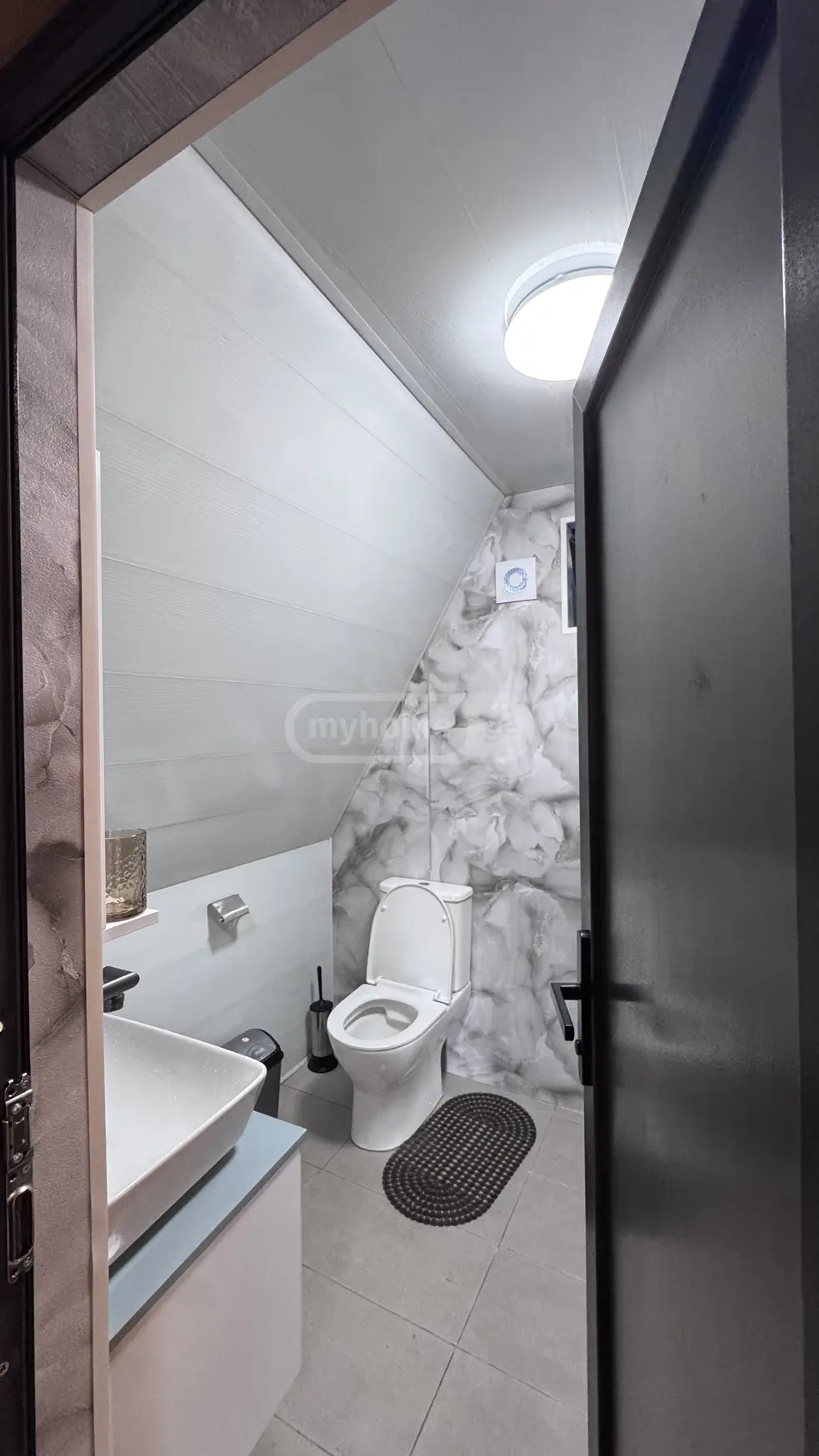 5 Room Private House Daily Rent In Mestia view 4