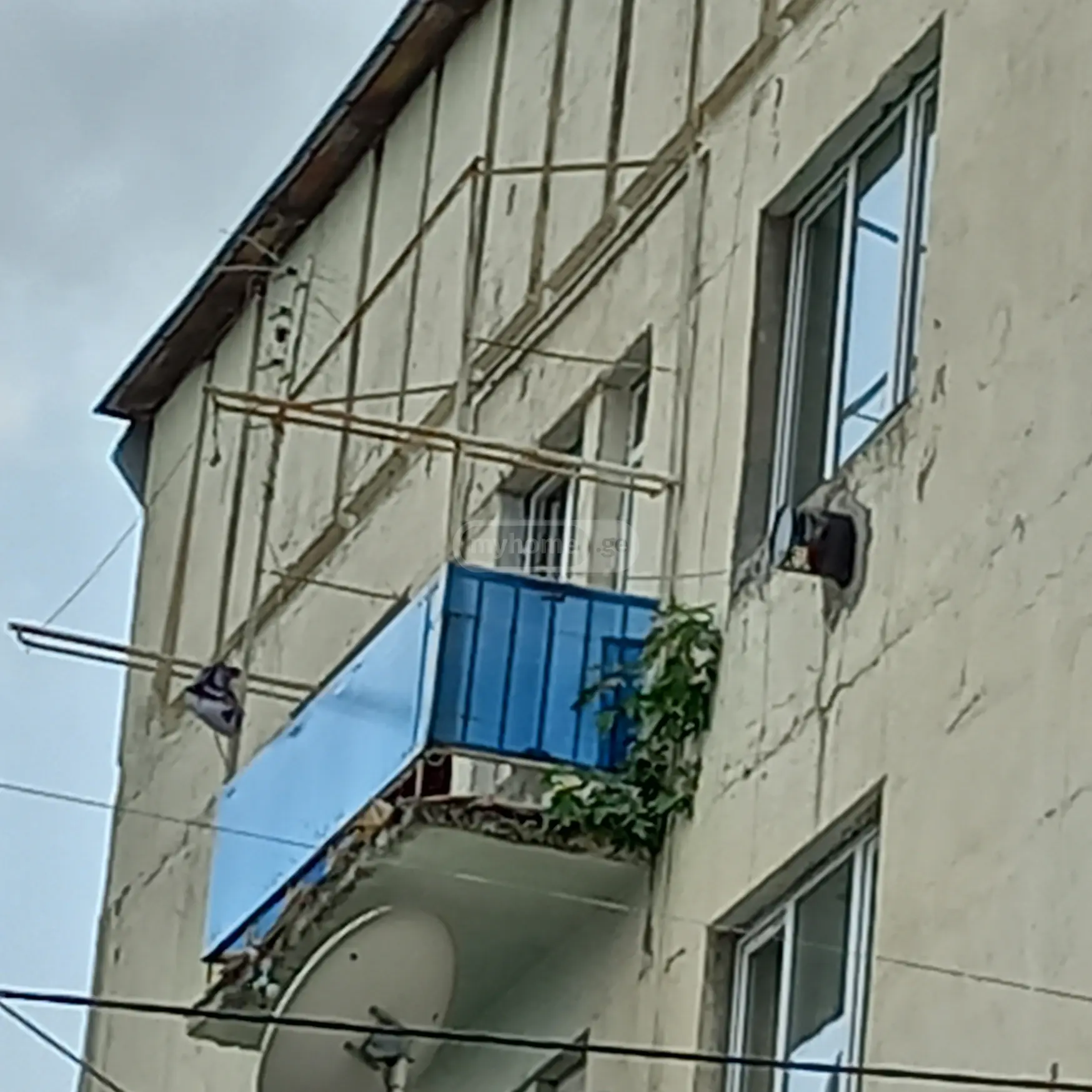 4 Room Apartment For Sale view 1