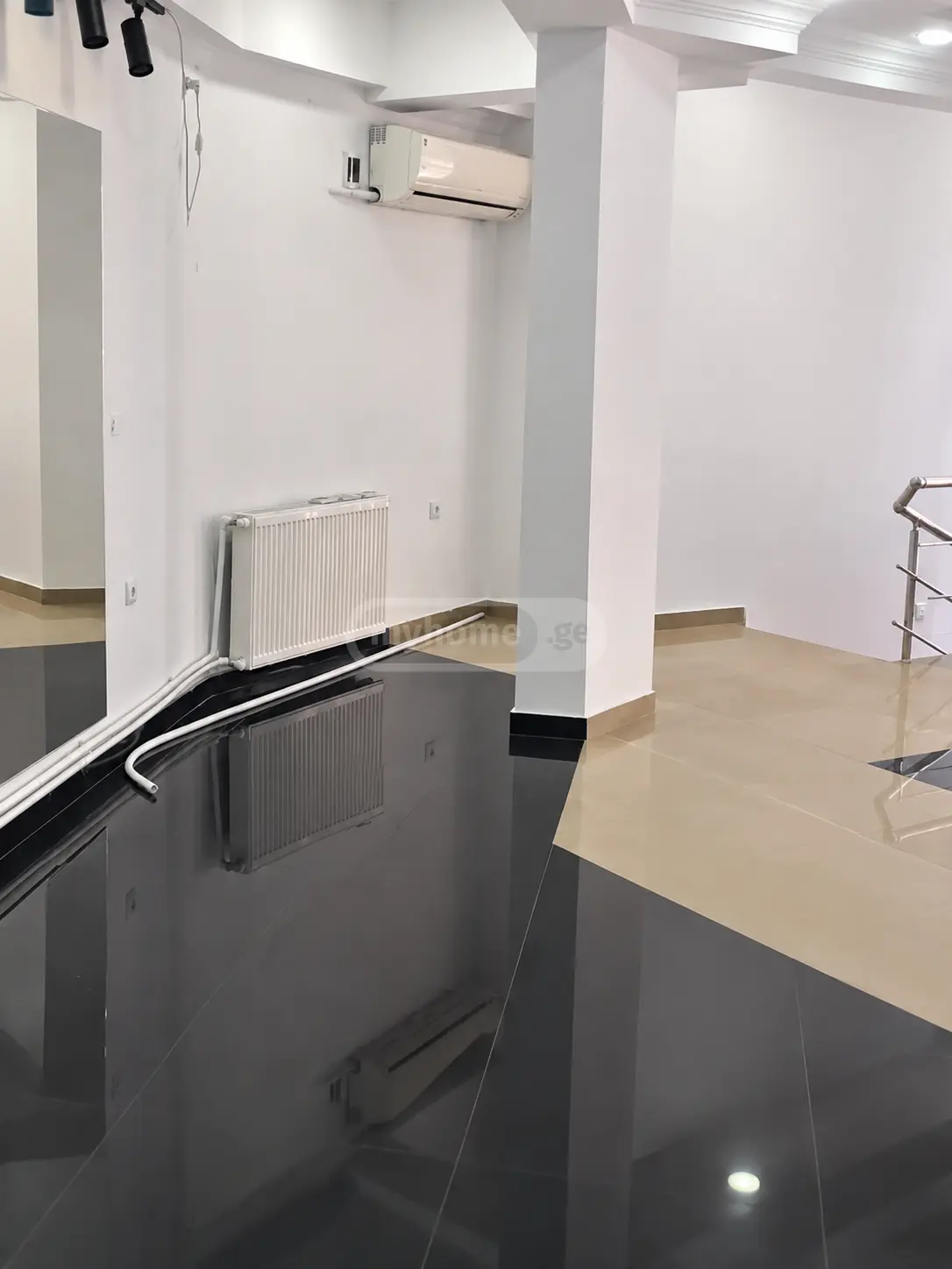 Universal Commercial Area For Rent In Old Batumi District, In Batumi view 3