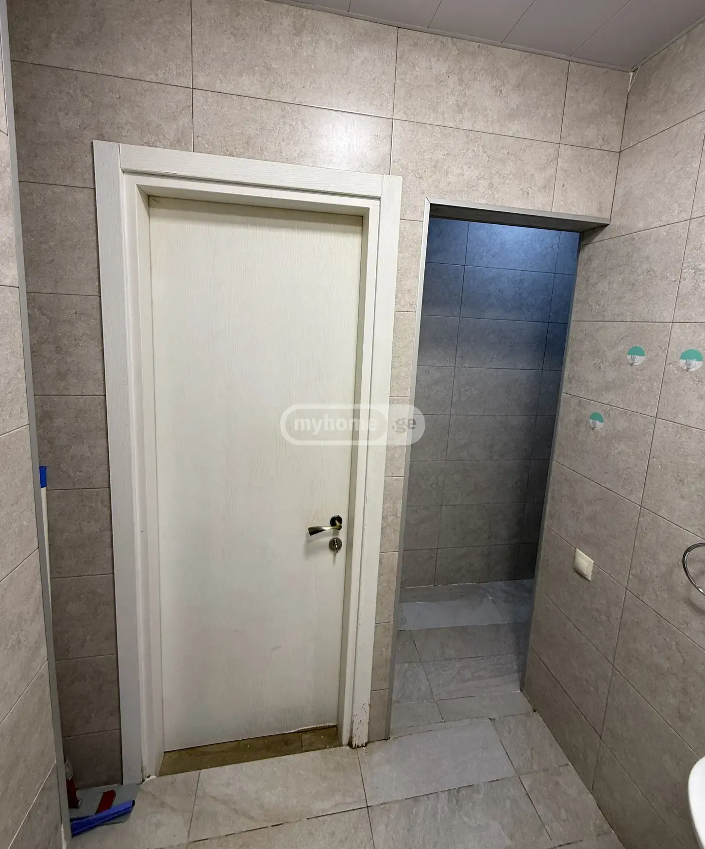 3 Room Apartment For Rent Khimshiashvilis Ubani, In Batumi view 11