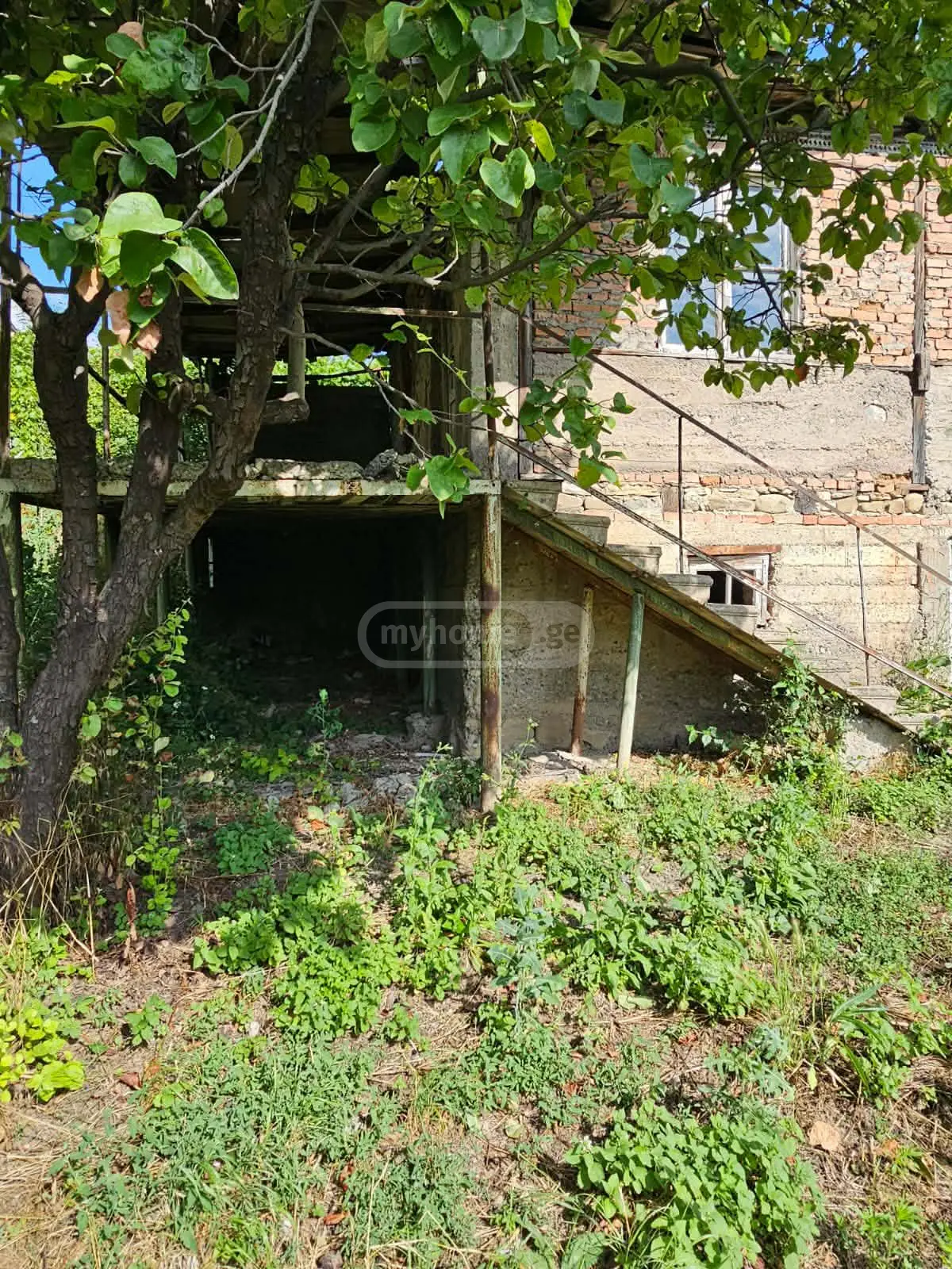 5 Room Country House For Sale view 2