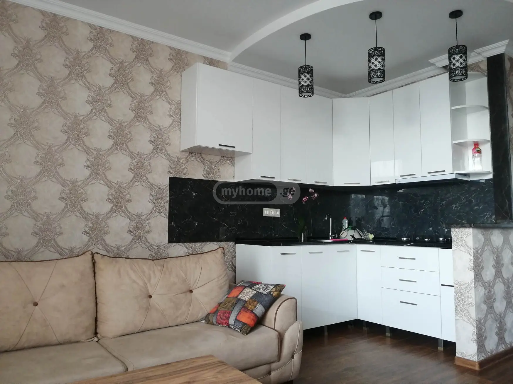 3 Room Apartment For Sale view 2