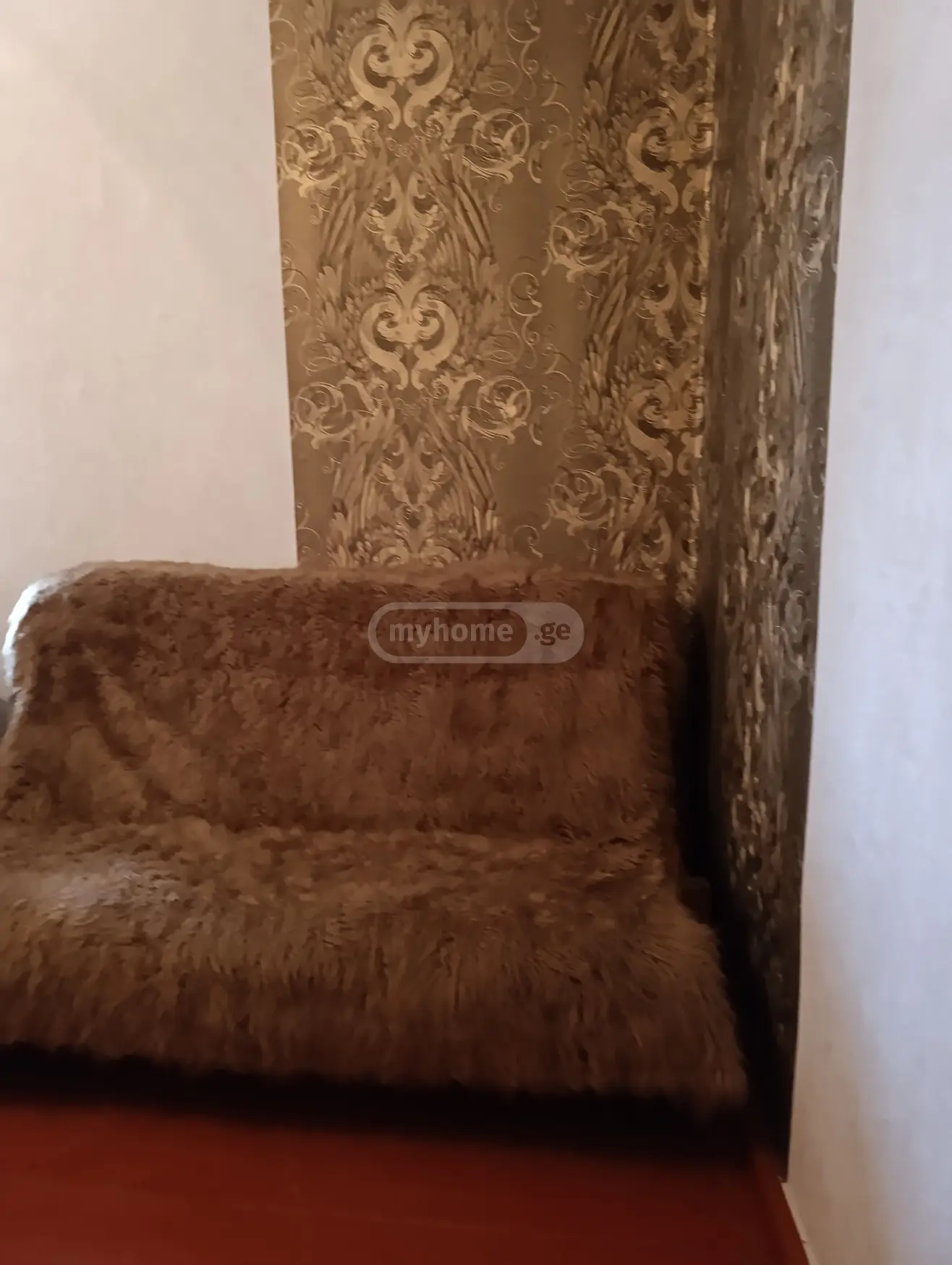 10+ Room Private House For Sale In Zestaphoni view 2