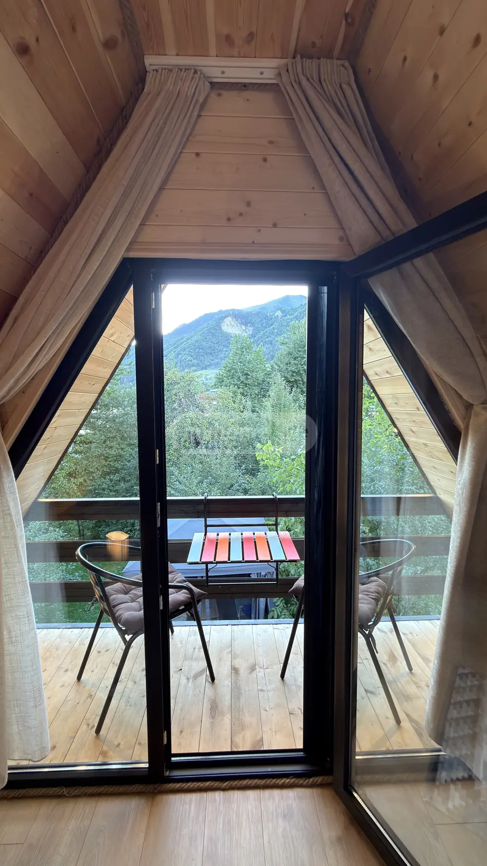 5 Room Private House Daily Rent In Mestia view 11