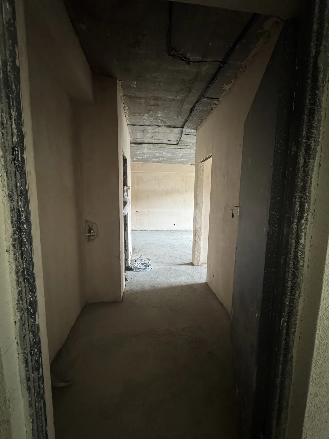 3 Room Apartment For Sale view 2