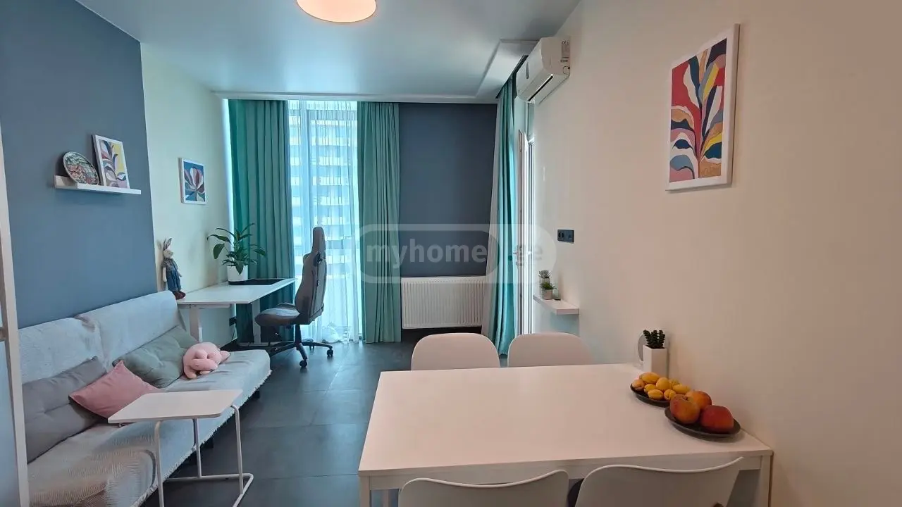 2 Room Apartment For Sale view 2