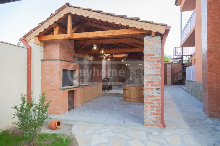 1 Room Private House Daily Rent In Sololaki view 29