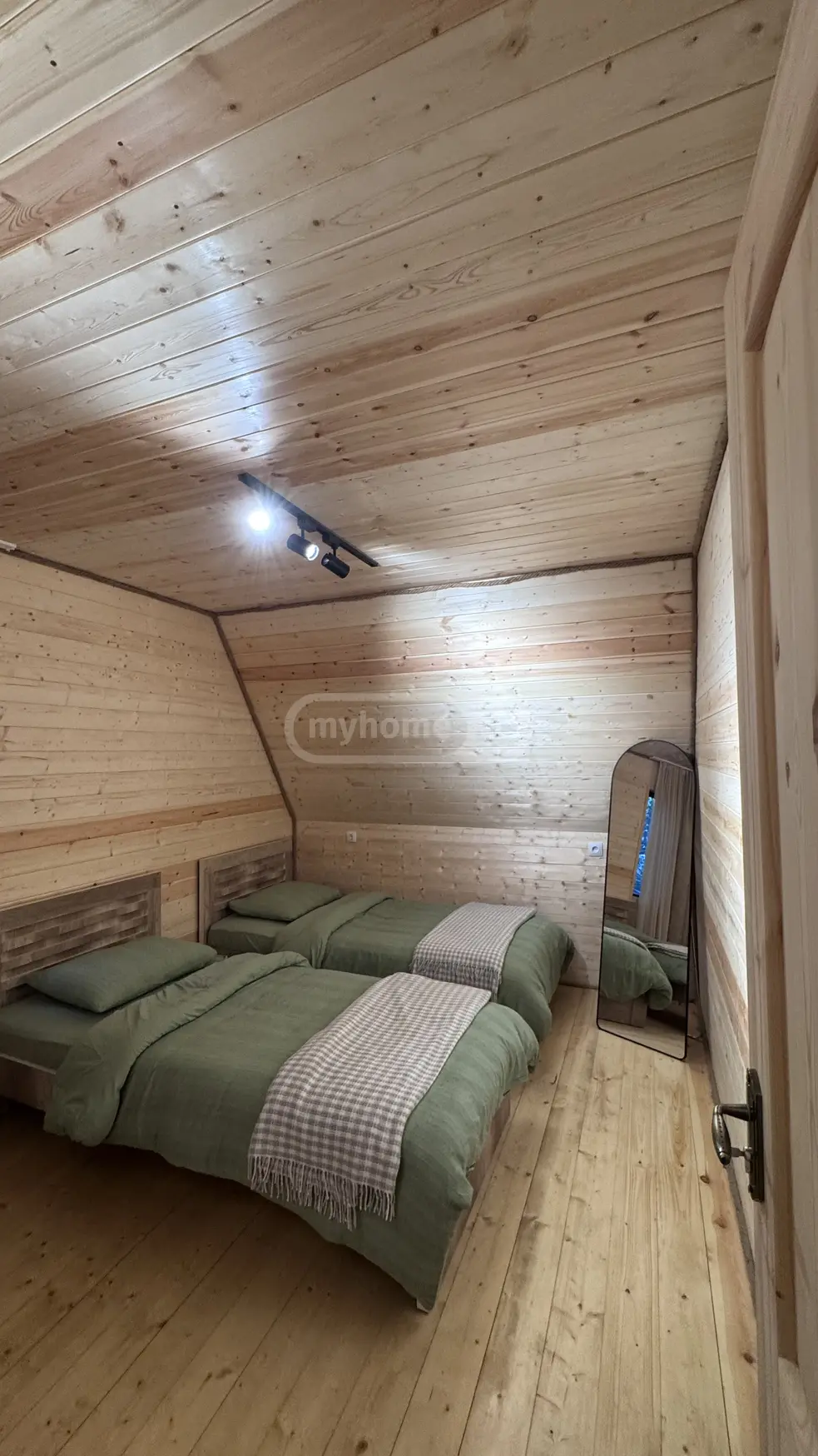 5 Room Private House Daily Rent In Mestia view 3