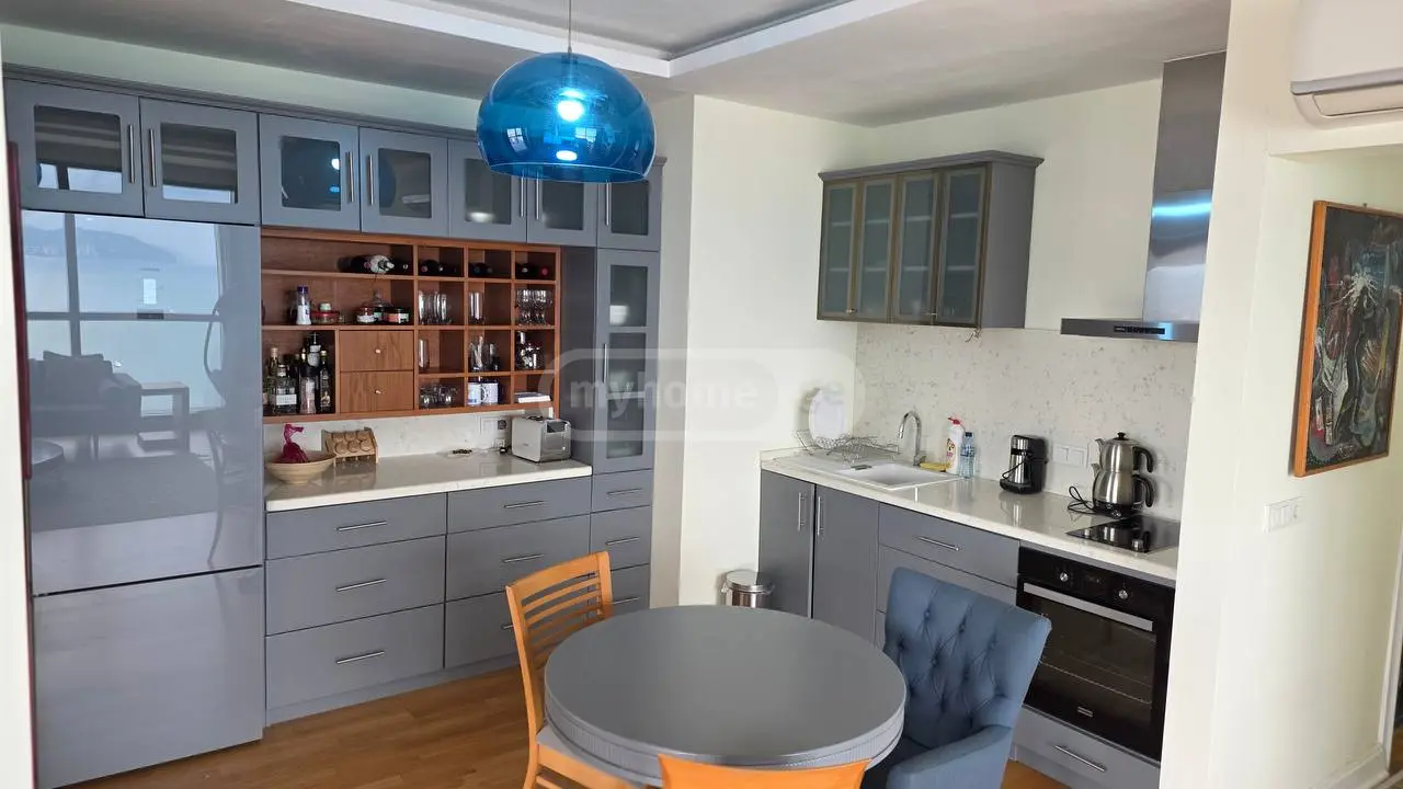 3 Room Apartment For Sale view 3
