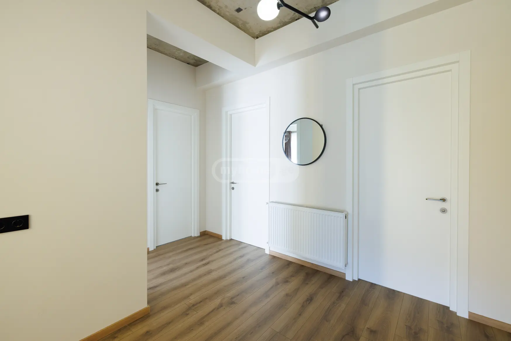 6 Room Private House For Sale view 4