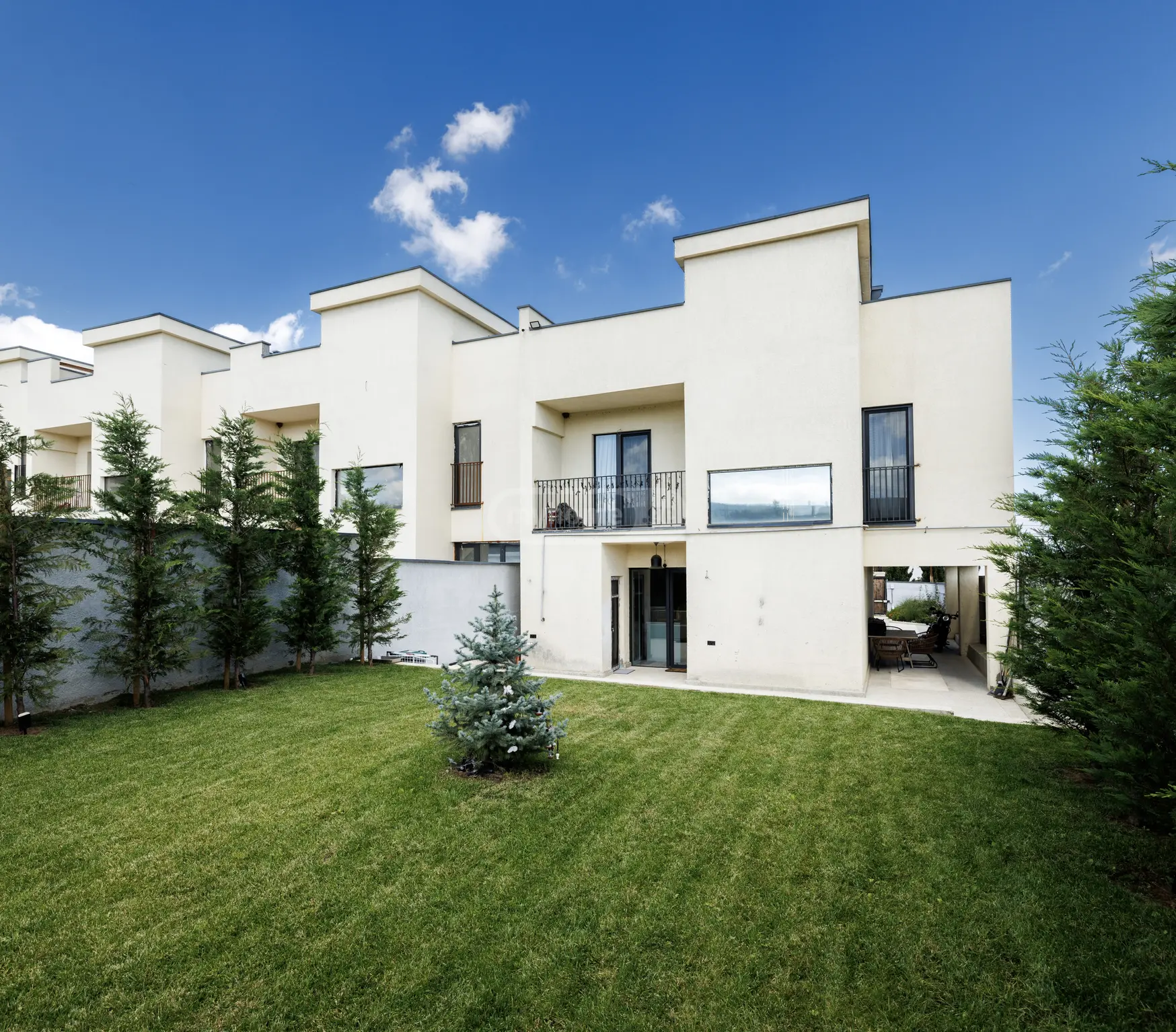 6 Room Private House For Sale view 6