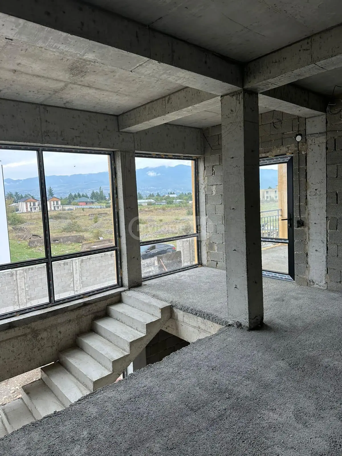 9 Room Apartment For Sale view 5